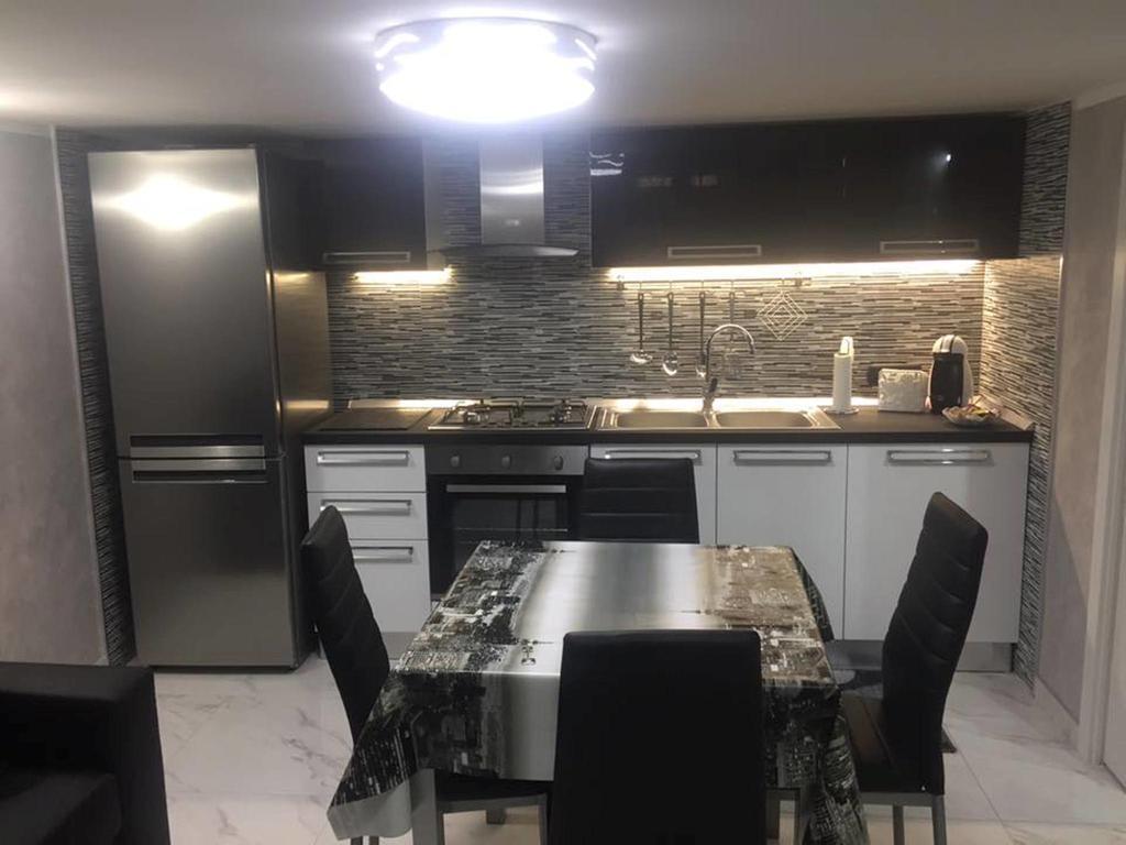 Casa Vacanze Sannazzaro 70 Napels Buitenkant foto