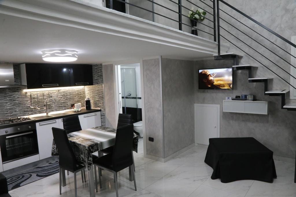 Casa Vacanze Sannazzaro 70 Napels Buitenkant foto