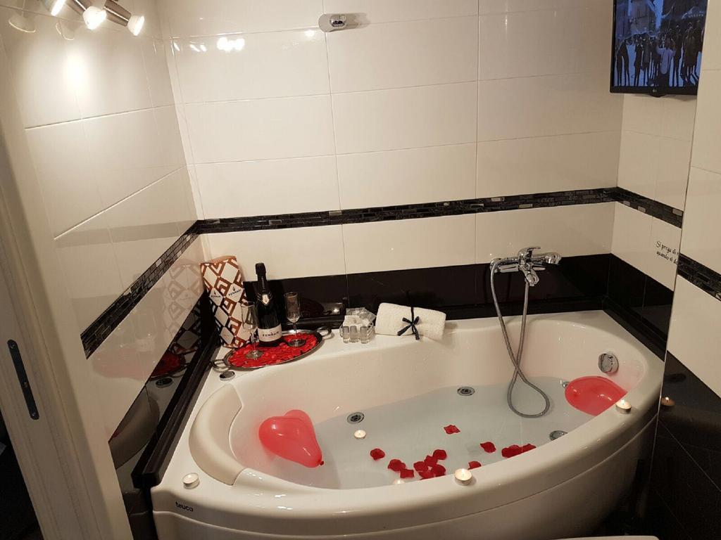 Casa Vacanze Sannazzaro 70 Napels Buitenkant foto