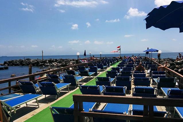 Casa Vacanze Sannazzaro 70 Napels Buitenkant foto
