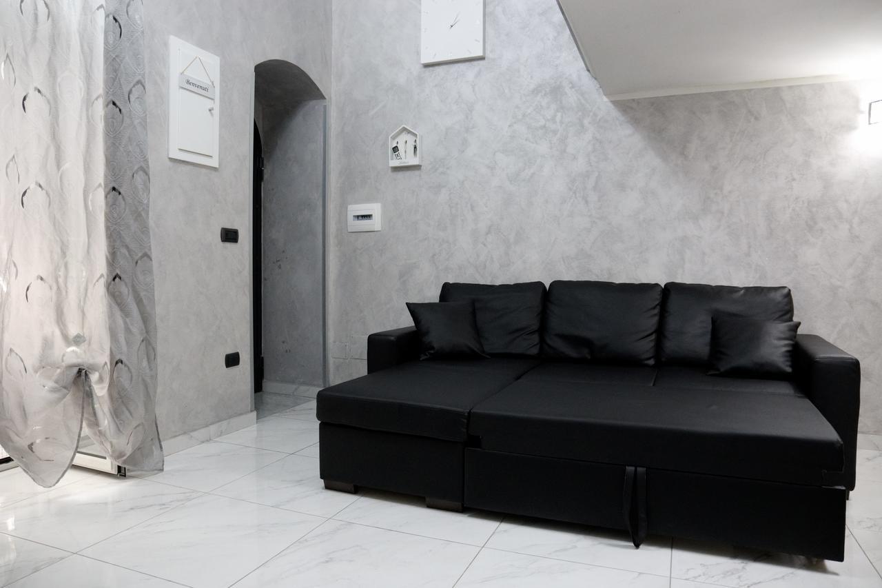 Casa Vacanze Sannazzaro 70 Napels Buitenkant foto