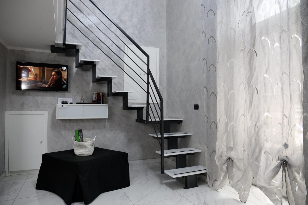 Casa Vacanze Sannazzaro 70 Napels Buitenkant foto